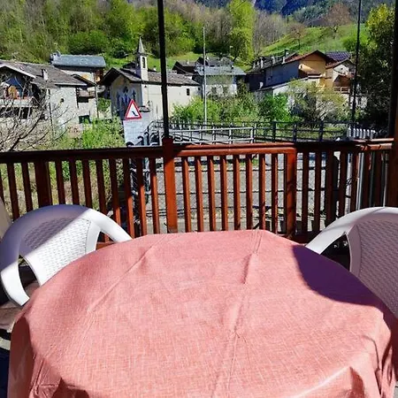 Casa Isollaz Holiday home Challand Saint Victor